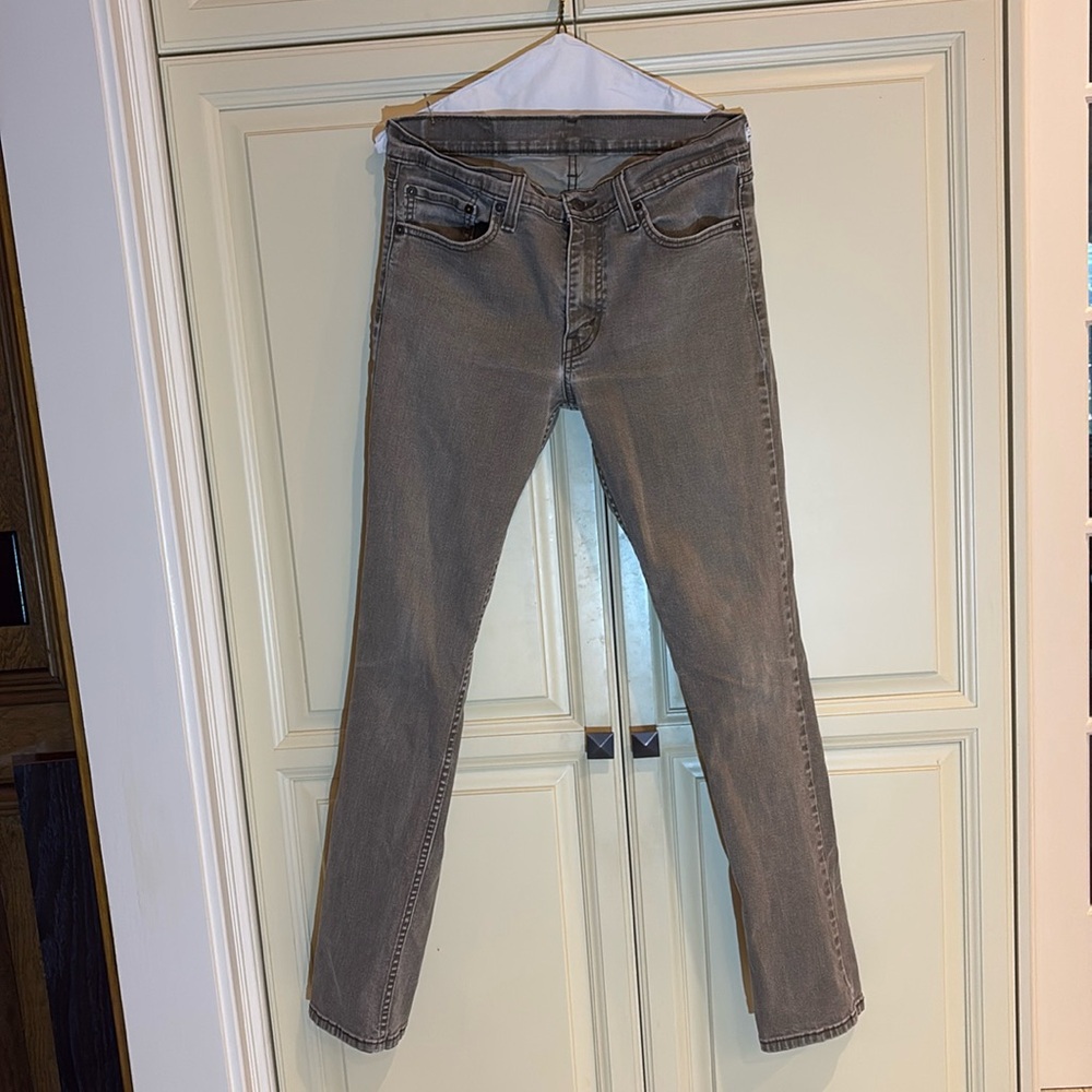 Men’s Grey Levi Jeans